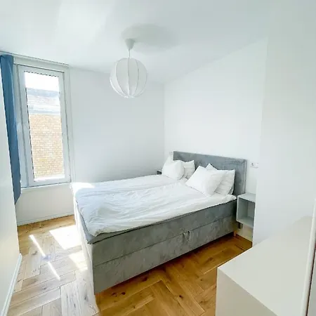 Cozy City Center 2 Bedroom Appartement